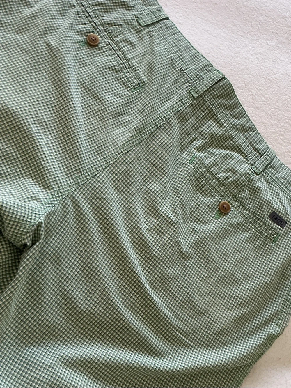 Izod - Men’s Green, White and Navy Micro-Check Shorts